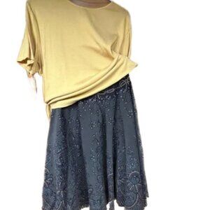XL Gold  JM Collections cotton top  Gypsy skirt with designs